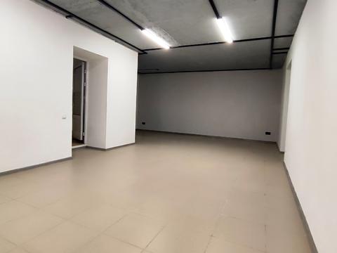 комерційна за адресою Зарічанська вул., 26/1
