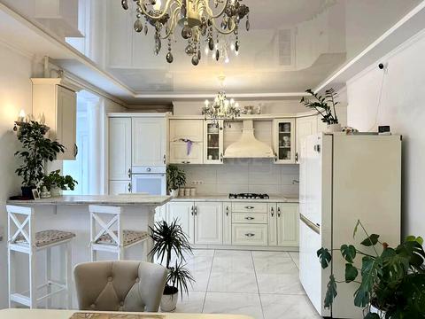 квартира за адресою Сніжна вул., 15б