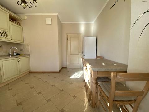 квартира за адресою Голосіївський просп. (40-річчя Жовтня), 30-В