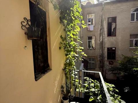 квартира за адресою Гетьмана Петра Дорошенка вул. (), 56