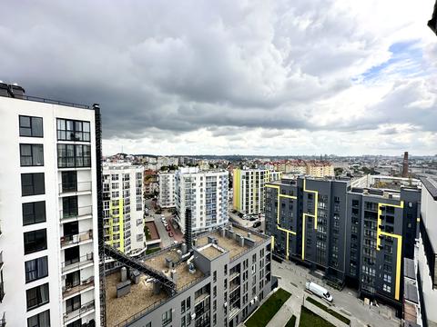 квартира за адресою Залізнична вул., 9
