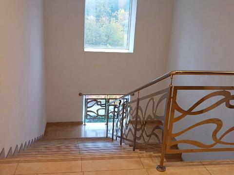 комерційна за адресою Лисогірська вул., 6