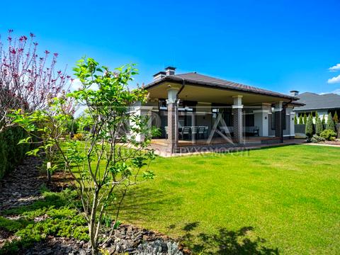 дом по адресу Золочівська