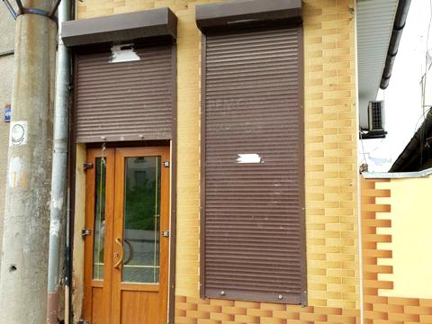 комерційна за адресою Сагайдачного , 23