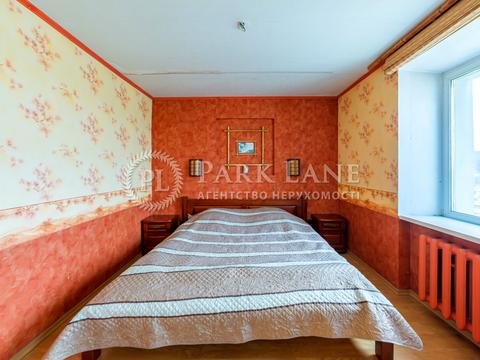 квартира за адресою Азербайджанська вул. (Бакинських Комісарів), 16/4