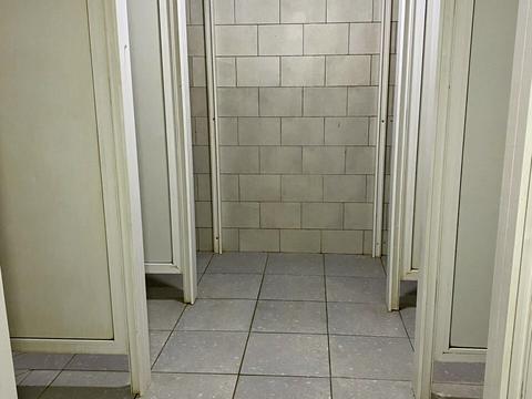 комната по адресу Пражская ул., 12