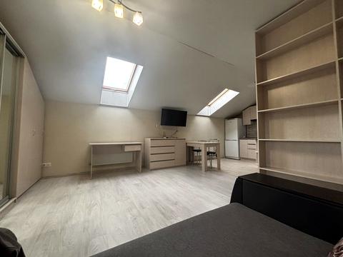 квартира за адресою Дмитра Луценка вул. (Крейсера "Аврора"), 16