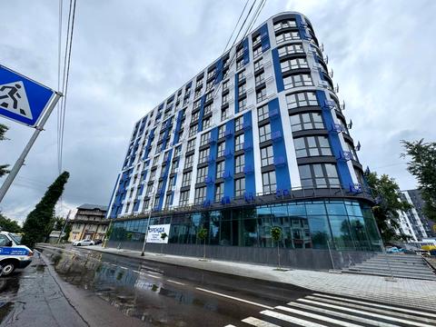 комерційна за адресою Центральна вул., 21