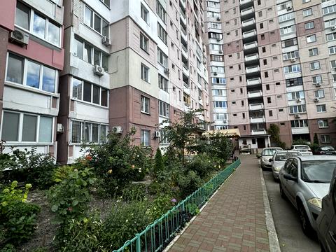 квартира по адресу Олены Пчилки ул., 4