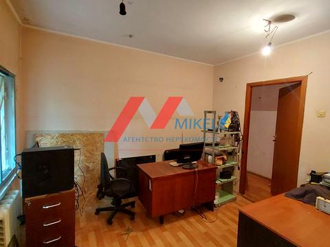комерційна за адресою Леся Курбаса просп., 18-Г