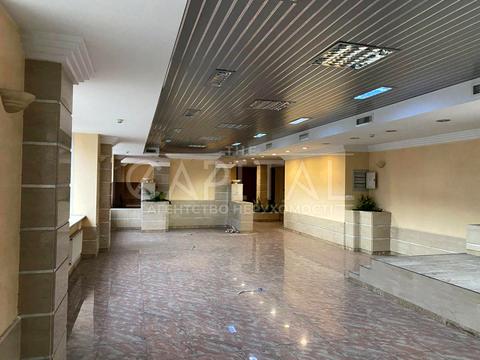 комерційна за адресою Богдана Хмельницького вул., 999