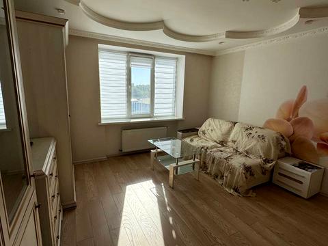 квартира за адресою Зарічанська вул., 9