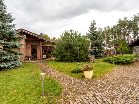 будинок за адресою Паризька, 2