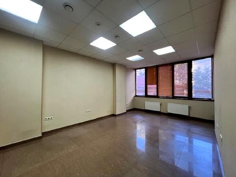 комерційна за адресою Французький бульв., 9
