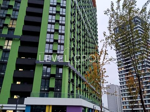 квартира за адресою Причальна вул., 10