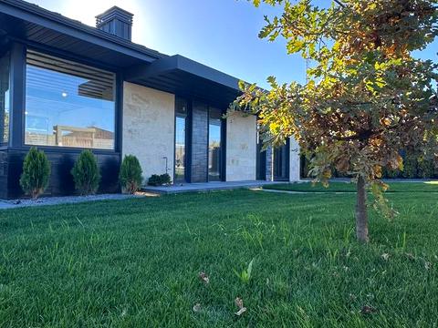 дом по адресу Іванковичі