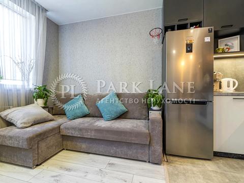 квартира по адресу Ревуцкого ул., 40-В