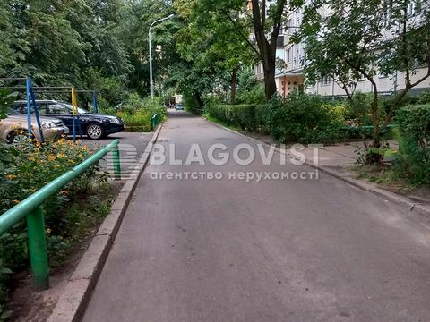 квартира за адресою Дарницький бульв., 4