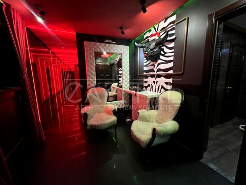 комерційна за адресою вул. Велика Васильківська, 58