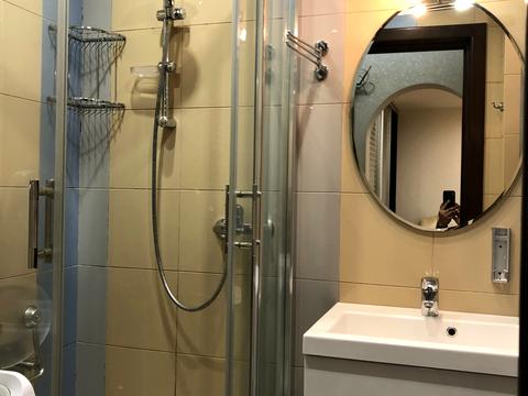 квартира за адресою Героїв просп., 19