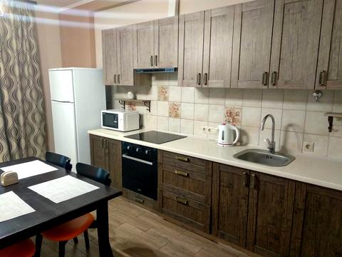 квартира по адресу Александровская ул., 1