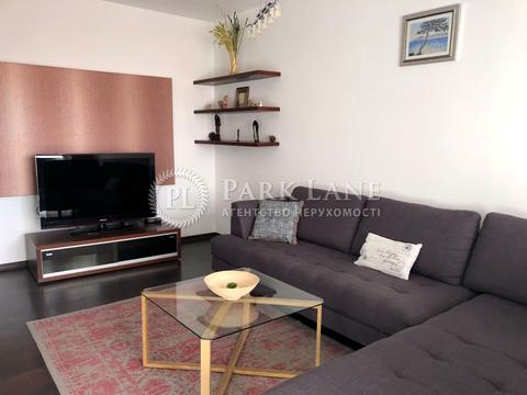 квартира за адресою Академіка Єфремова вул. (Командарма Уборевича), 4