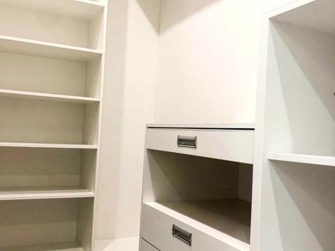 квартира за адресою Андрія Верхогляда вул. (Михайла Драгомирова), 14-А