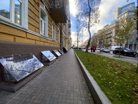 комерційна за адресою Пирогова вул., 5