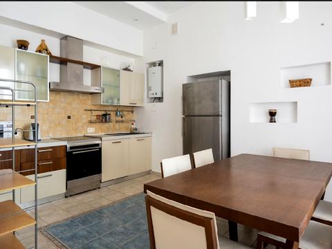 квартира за адресою Київ, Круглоуніверситетська вул., 6