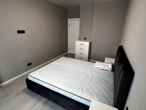 квартира за адресою Олександра Олеся вул., 10