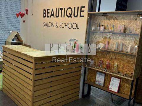 комерційна за адресою Героїв полку "Азов" вул. (Маршала Малиновського), 4-А