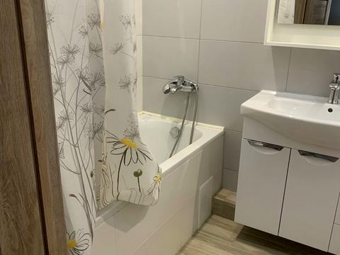 квартира за адресою Костанді вул., 104
