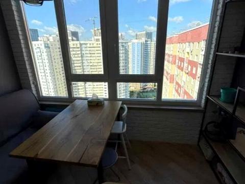 квартира по адресу Академика Глушкова просп., 9-Є