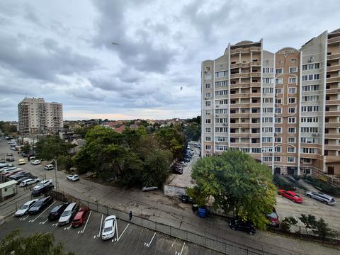 квартира за адресою Євгена Чикаленка вул., 59к