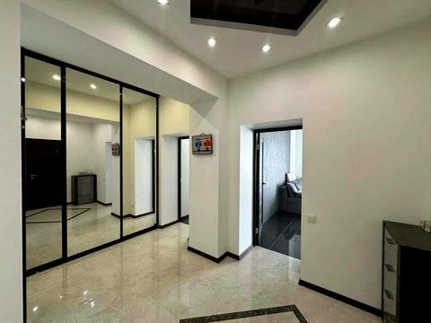 квартира за адресою Хантадзе вул., 3