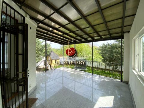 комерційна за адресою Стратегічне шосе (Науки), 48