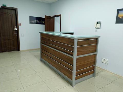 комерційна за адресою Євгена Коновальця вул. (Щорса), 32-Г