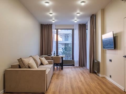 квартира за адресою Паркова вул., 11