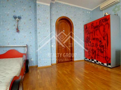 дом по адресу Дунайская ул., 1