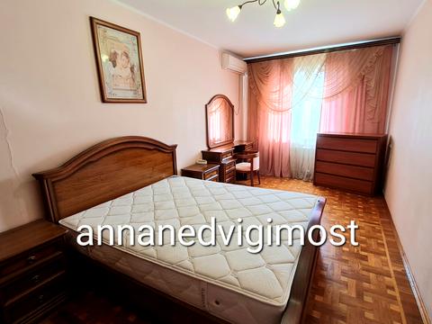 квартира за адресою Академіка Корольова вул., 26а