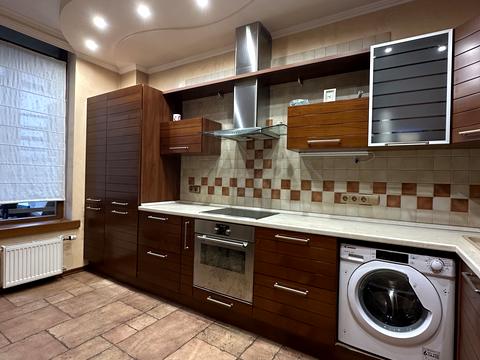 квартира по адресу Жилянская ул., 59