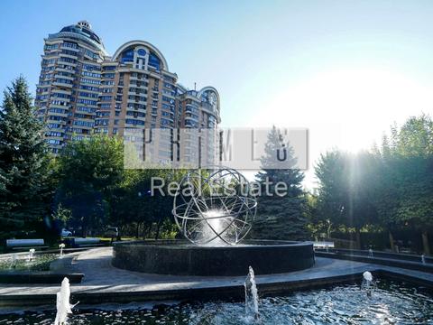 комерційна за адресою Старонаводницька вул., 13