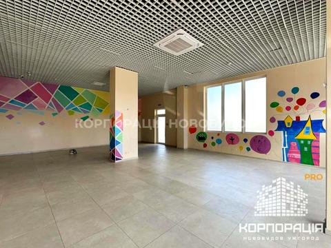 комерційна за адресою Хіри, 4