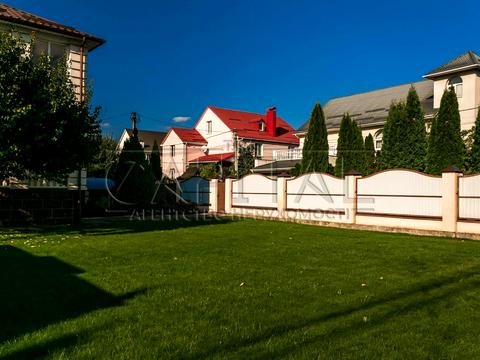 дом по адресу с. Петропавловская борщаговка, вишнева