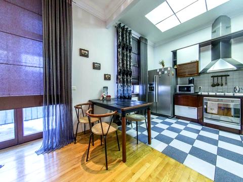 квартира за адресою Євгена Чикаленка вул. (Пушкінська), 25