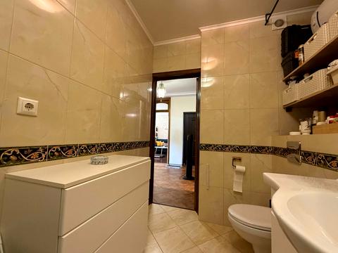 квартира за адресою Регенераторна вул., 4