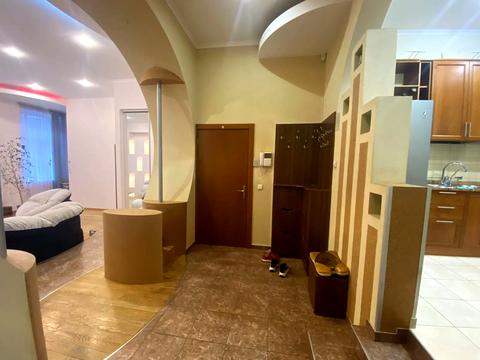 квартира по адресу Ивана Франко ул., 4