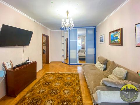 квартира по адресу Героев Днепра ул., 12-Б