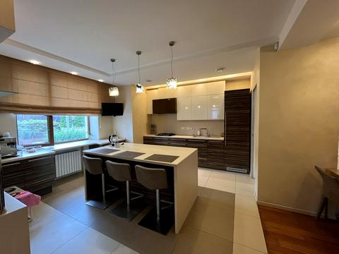 будинок за адресою Академіка Кримського пров.