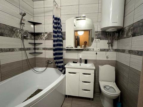 квартира за адресою Володимира Брожка вул. (Кіровоградська), 70